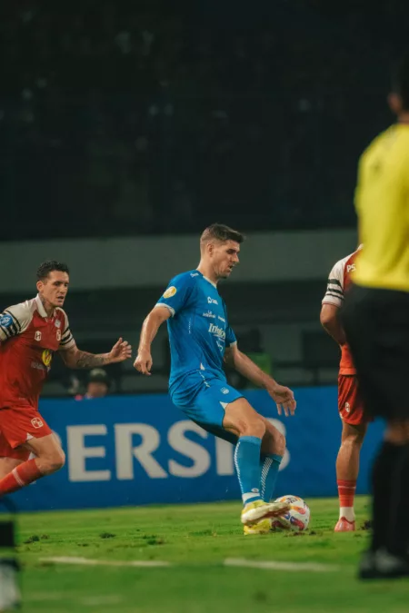 Nick Kuipers Mengaku Belum Mengetahui Masa Depannya di Persib, Nick Kuipers : Saya Free Musim Depan