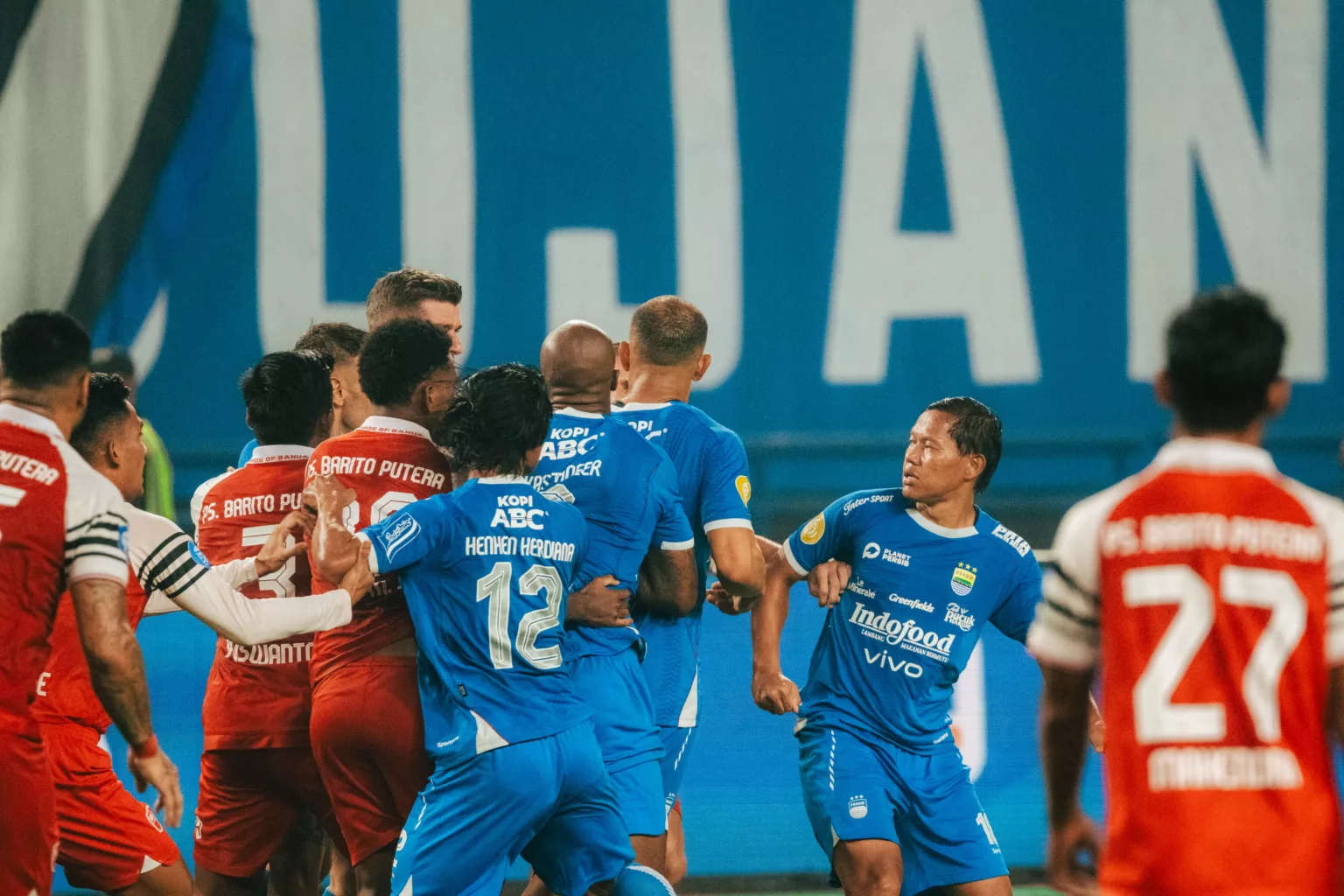 Head to Head Persita Tangerang vs Persib Bandung, Maung Lebih Unggul