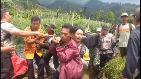 Pendaki Hilang di Gunung Cikurai