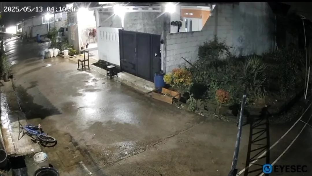Teror Ketuk Pintu