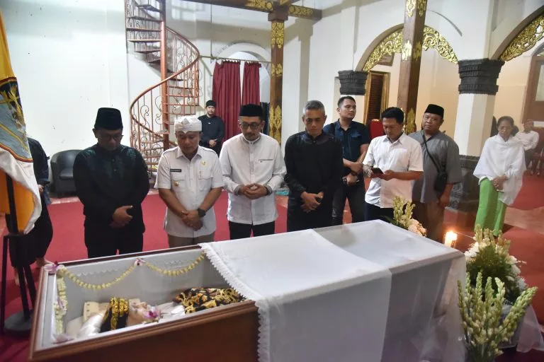 Sesepuh Adat Sunda Pangeran Djatikusumah Wafat di Usia 93 Tahun, Pemakaman Digelar Minggu di Curug Goong