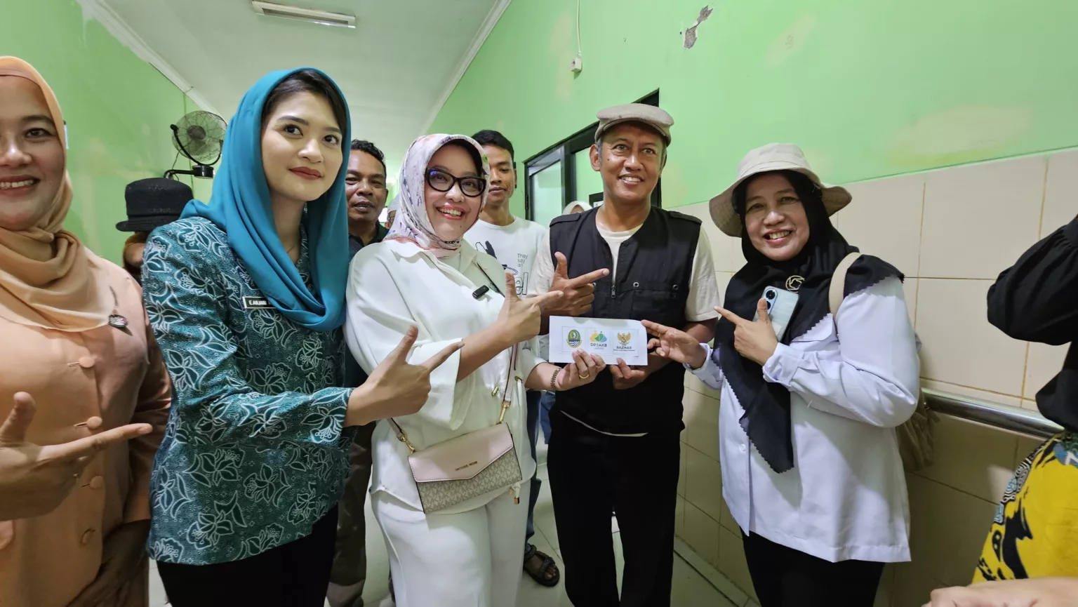 70 Pria Subang Berebut Ikut KB Vasektomi, 51 Lolos Skrining 70 Pria Subang Berebut Ikut KB Vasektomi, 51 Lolos Skrining