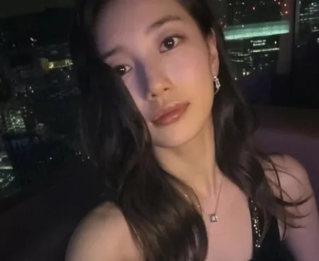 BAe Suzy/IG @skuukzky