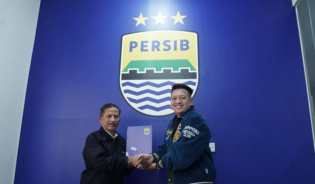 Resmi ! Persib Bandung Tunjuk Djajang Nurdjaman Jadi Dirtek