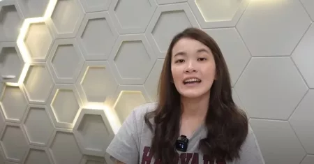 Felicia Putri Tjiasaka bagikan cara bijak membeli kebahagiaan