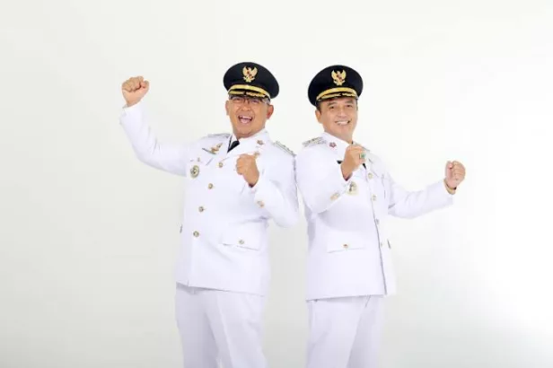 Walikota dan wakil walikota Bandung saat ini