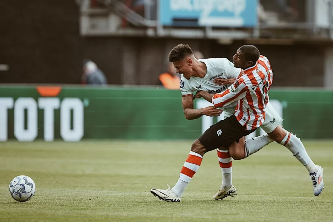 Mees Hilgers tampil gemilang bersama FC Twente