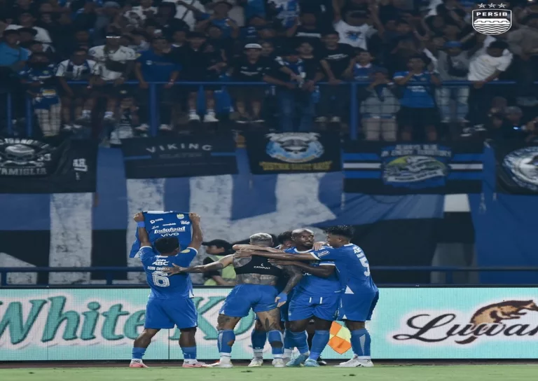 Beberapa pemain incaran Persib yang memilih berlabuh ke tim lain