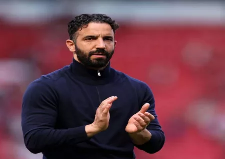 Ruben Amorim minta maaf kepada fans Manchester United