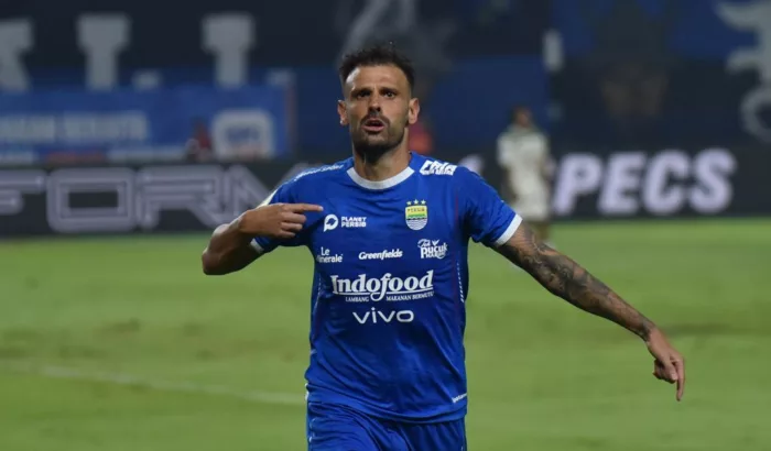 Ini Calon Pengganti Tyronne Del Pino Jika Hengkang Dari Persib