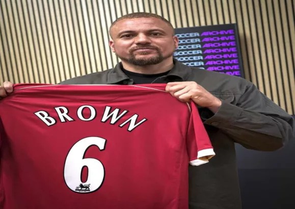 Legenda Manchester United, Wes Brown