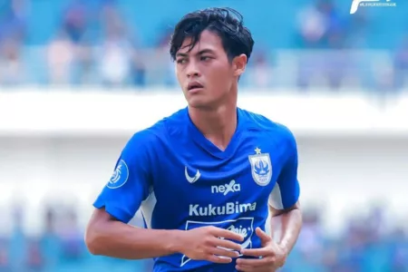 Setelah Nyaris Berseragam Persib Pada Tahun 2018, Alfreandra Dewangga Resmi Berseragam Persib Bandung