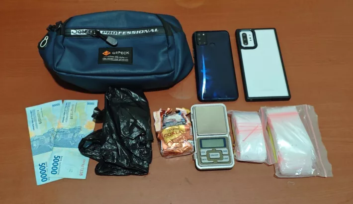 Oknum Mahasiswa Edarkan Tembakau Sintetis di Garut, Polres Amankan 396 Gram Barang Haram