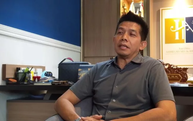 Kuasa hukum Kepala Desa Pinayungan ,Rudy Budi Gunawan