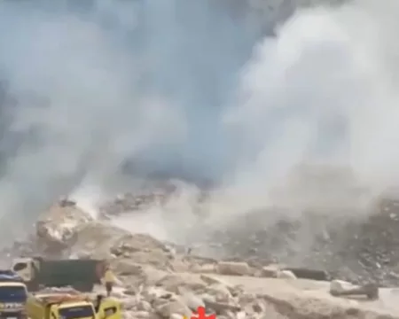 Longsor Gunung Kuda dan Fenomena Gunung Es Pengawasan Lokasi Longsor Gunung Kuda