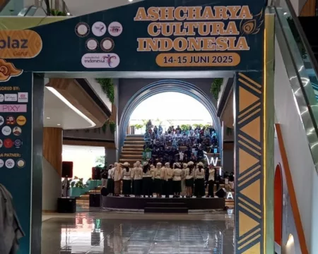 Travel Mart bertema "Ashcharya Cultura Indonesia" di Amphitheater Swiss Van Java – Ciplaz Garut