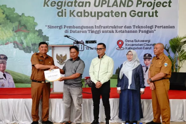 Garut Targetkan Kemandirian Pangan Lewat Program Upland Project 2025-2026 Peluncuran Program Upland Project 2025–2026