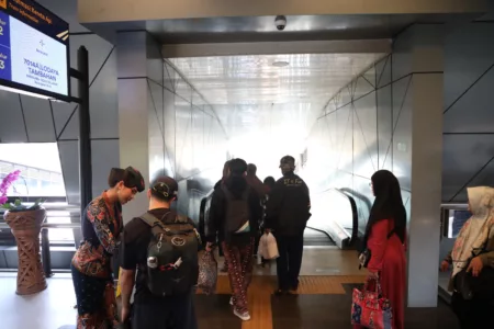 Sambut Idul Adha 2025, KAI Daop 2 Bandung Sediakan 135 Ribu Tempat Duduk dan Dua KA Tambahan KAI Daop 2 Bandung Sediakan 135 Ribu Tempat Duduk dan Dua KA Tambahan
