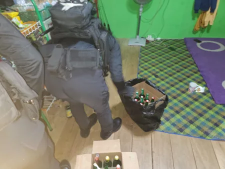 Tasikmalaya Darurat Miras! Ratusan Botol Diamankan Saat Malam Takbiran Iduladha Tasikmalaya Darurat Miras!