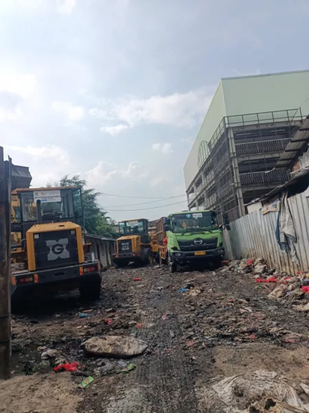 Pasar Suci Nyaris Jadi Tempat Pembuangan Akhir Pasar Suci Nyaris Jadi Tempat Pembuangan Akhir