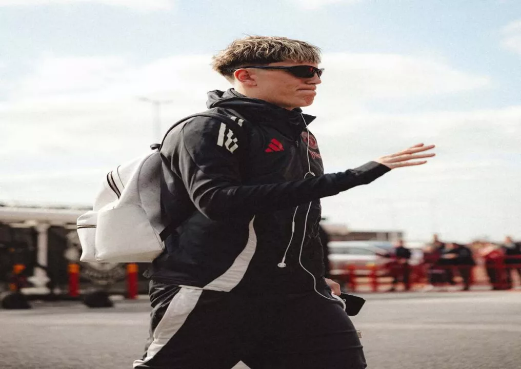 Amad Diallo dan Alejandro Garnacho tuai kritik karena aksi tidak terpuji kepada fans