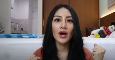 dr. Clarin Hayes Ungkap Tanda Burnout Syndrome dr. Clarin Hayes ungkap tanda burnout syndrome