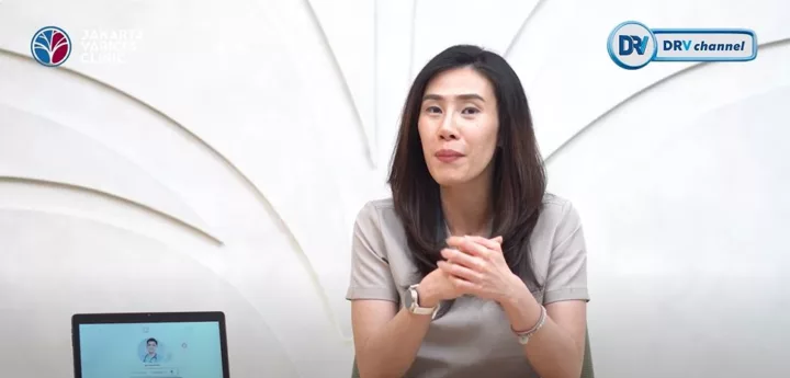dr. Andrea bahas dampak diet bagi tubuh jika hanya memakan buah-buahan