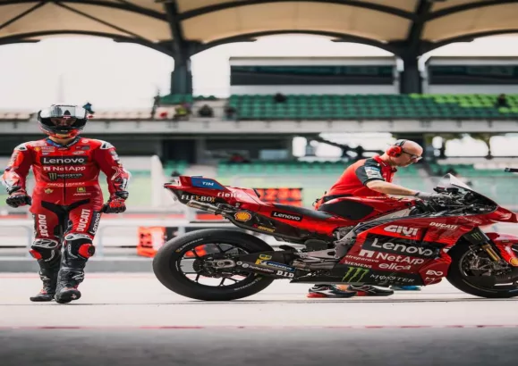 Keluhkan performa Desmosedici GP25, Francesco Bagnaia dapat peringatan dari Ducati
