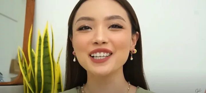 Gel Angelicca beri rekomendasi blush on terbaik