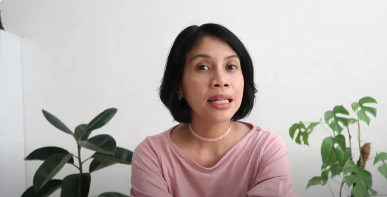 Gloria Parinussa beri motivasi seni menjalani hidup