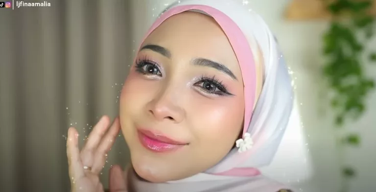 Ijfina Amalia: Makeup Harga Terjangkau, Cocok untuk Pemula Ijfina Amalia review singkat one brand makeup dari Salsa