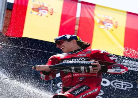 Marquez Sentil Ducati, Kirim Pesan Tersembunyi Setelah Raih Podium Lagi Marc Marquez kritik halus Ducati usai MotoGP Aragaon 2025
