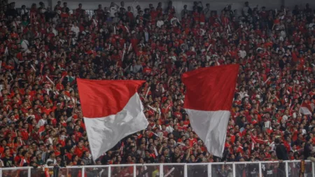 Duel Dramatis! Timnas Indonesia Tumbangkan Thailand Lewat Adu Penalti, Lolos ke Final dengan Skor 7-6 Duel Dramatis! Timnas Indonesia Tumbangkan Thailand Lewat Adu Penalti, Lolos ke Final