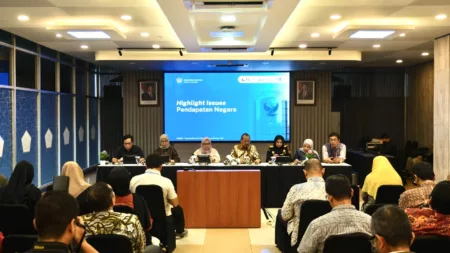 Hingga Mei 2025, APBN Jawa Barat Surplus Rp11,79 triliun Hingga Mei 2025, APBN Jawa Barat Surplus Rp11,79 triliun
