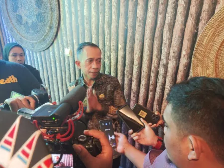 Ketua DPRD Kota Bandung Minta Rencana Pembongkaran Teras Cihampelas Dikaji Matang Ketua DPRD Kota Bandung Minta Rencana Pembongkaran Teras Cihampelas Dikaji Matang