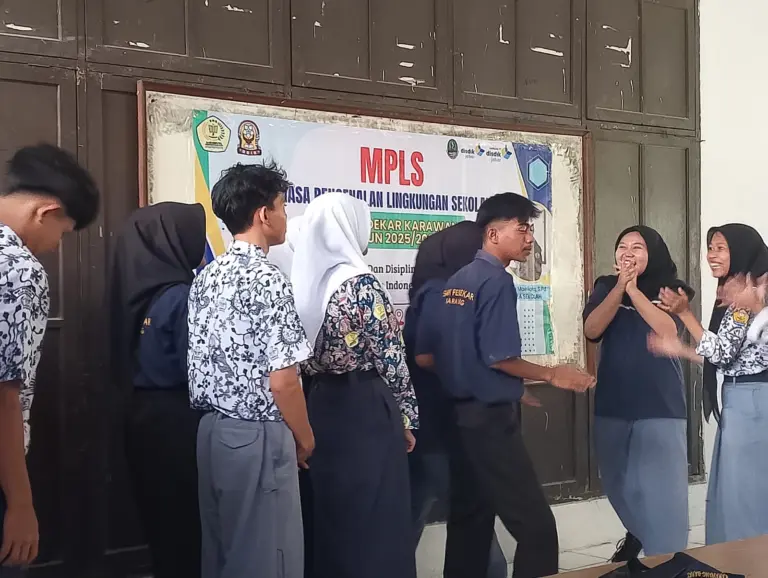 Imbas Kebijakan Dedi Mulyadi, SMK Swasta di Karawang Hanya Dapat 9 Siswa Baru Imbas Kebijakan Dedi Mulyadi, SMK Swasta di Karawang Hanya Dapat 9 Siswa Baru