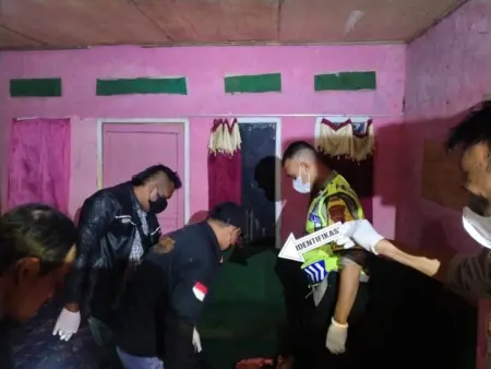 Pria Tak Beridentitas Meninggal di Rumah Warga, Polsek Pasirwangi Lakukan Cek TKP