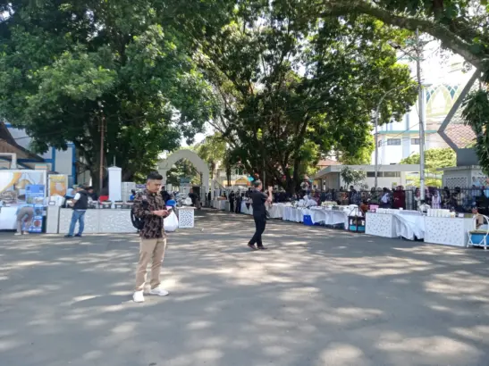 Tragedi di Pesta Rakyat Garut: Antrean Kuliner Gratis Nyaris Makan Korban