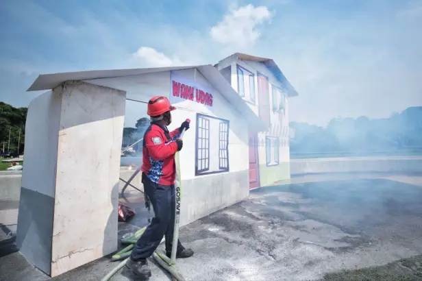 160 Lebih Kebakaran di Bandung Sejak 2024, Dinas Damkar Fokus pada Wilayah Padat dan Edukasi Warga