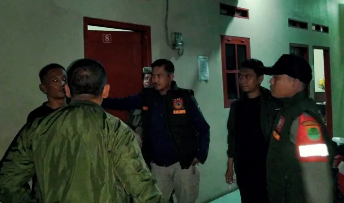 Satpol PP Karawang Gerebek Kosan yang disalahgunakan jadi tempat prostitusi