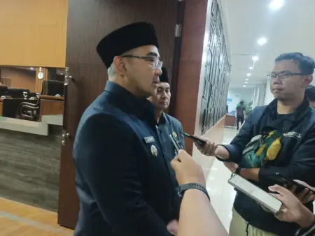 Program Prioritas Pemkot Bandung di APBD 2025: Integrasi Data, Pendidikan, dan Pengelolaan Sampah Wali Kota Bandung Farhan bicara soal Perubahan APBD 2025