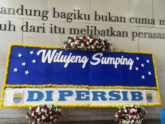 Lewat Karangan Bunga di Kawasan Asia Afrika, Persib Bandung Pastikan Tambah Pemain