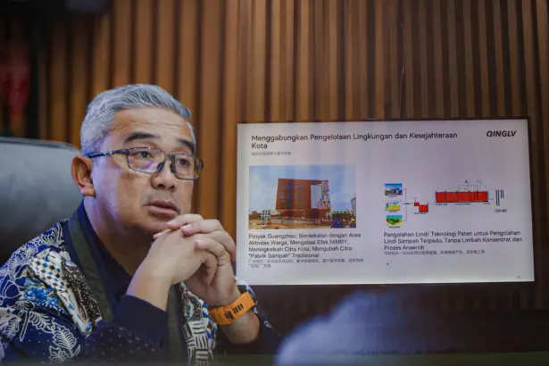 Pemkot Bandung Jajaki Teknologi Mini Sorting Plant Asal Tiongkok