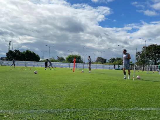 Persib Bandung langsung kembali menggelar sesi latihan perdana di lapangan pendamping GBLA, Selasa pagi, 29 Juli 2025.