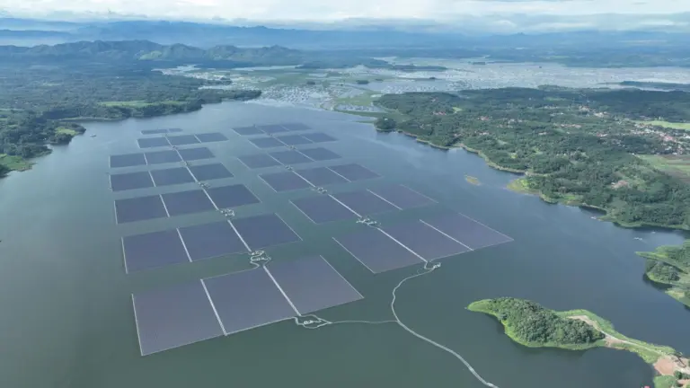 Tembus Fortune Global 500, PLN Terus Perkuat Daya Saing di Kancah Dunia Tembus Fortune Global 500, PLN Terus Perkuat Daya Saing di Kancah Dunia