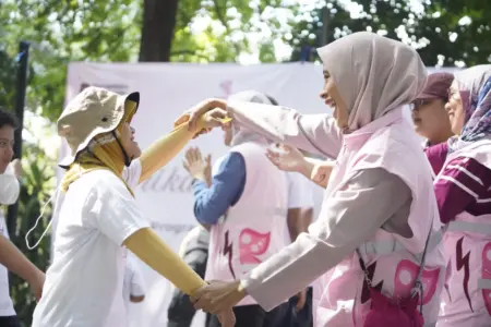Srikandi PLN UID Jawa Barat Ajak Anak Disabilitas Nikmati Alam Tahura, Tebarkan Energi Kebahagiaan Srikandi PLN UID Jawa Barat Ajak Anak Disabilitas Nikmati Alam Tahura, Tebarkan Energi Kebahagiaan