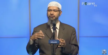 MUI Sambut Baik Kedatangan Dr. Zakir Naik, Tekankan Pesan Damai dan Toleransi MUI Sambut Baik Kedatangan Dr. Zakir Naik, Tekankan Pesan Damai dan Toleransi