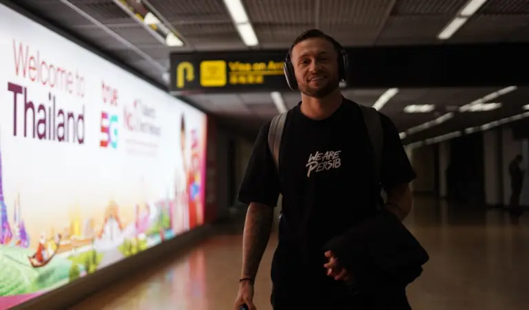 Marc Klok Ungkap TC di Thailand Menjadi Tantangan Baru Bagi Persib