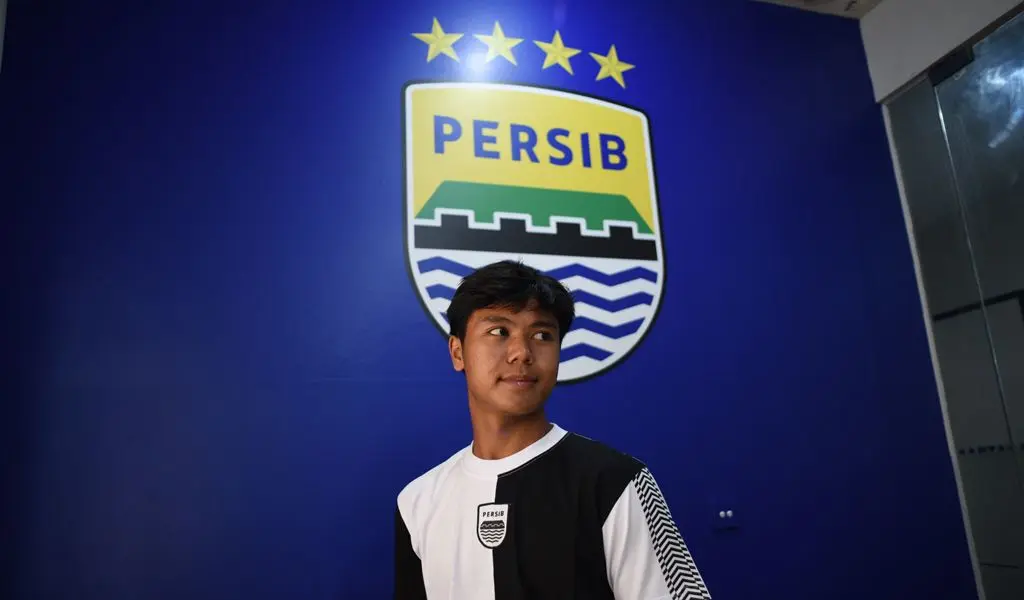 Nazriel Alfaro: Talenta Muda PERSIB yang Mengincar Panggung Dunia