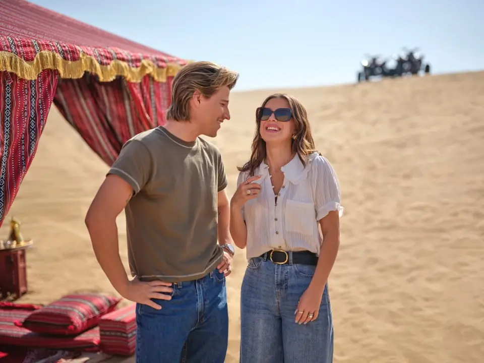 Millie Bobby Brown dan Jake Bongiovi Umumkan Adopsi Bayi Perempuan